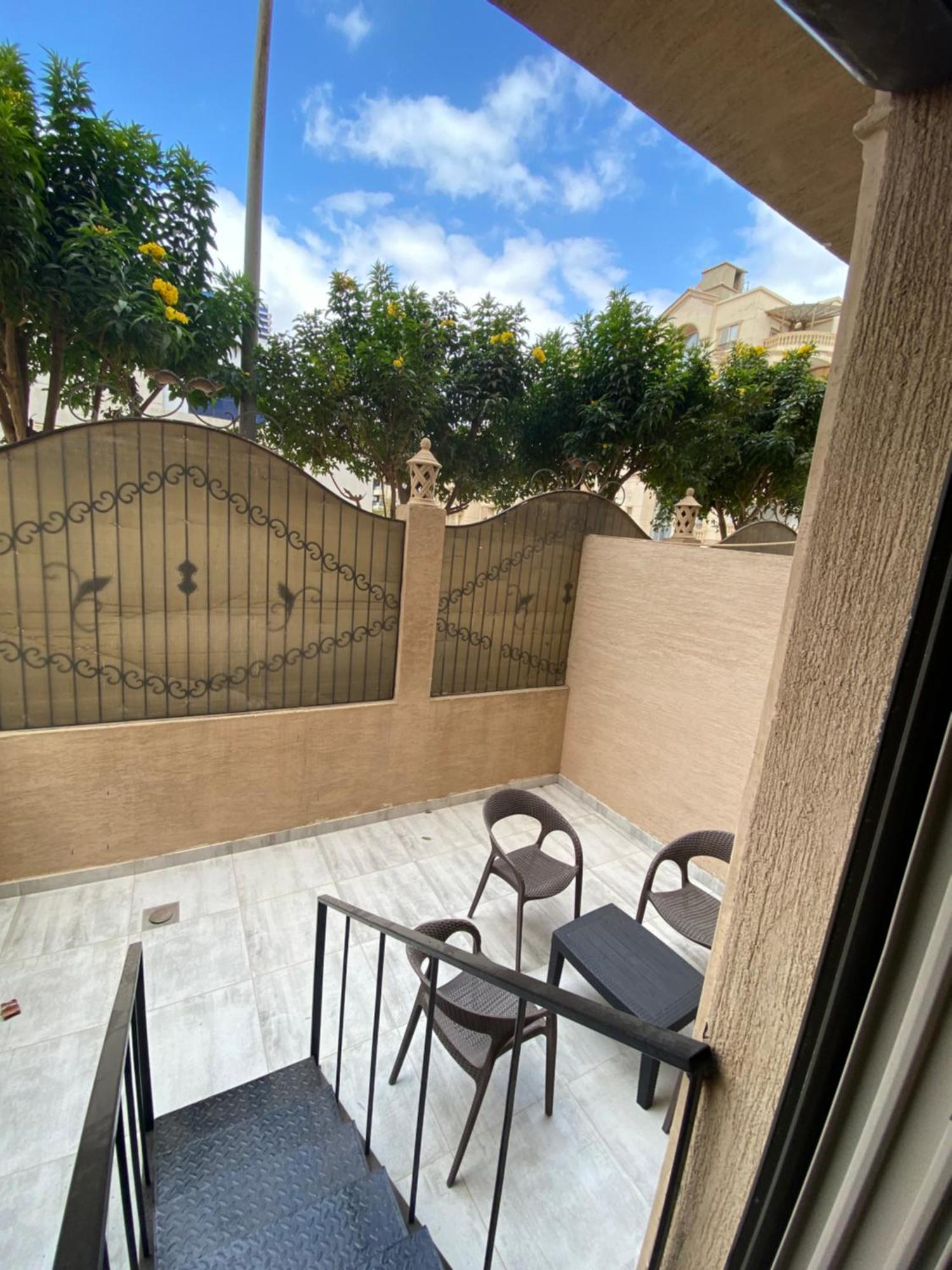 Eldahabi Apartment